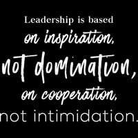 Prozirne naljepnice od liderstva zasnivaju se na inspiraciji ili dominaciji suradnje, a ne zastrašivamo